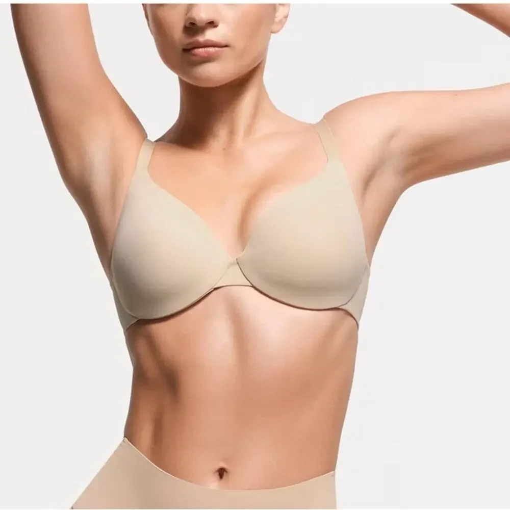 SKIMS Full Coverage Lightly Lined Bra - Picture 1 of 5